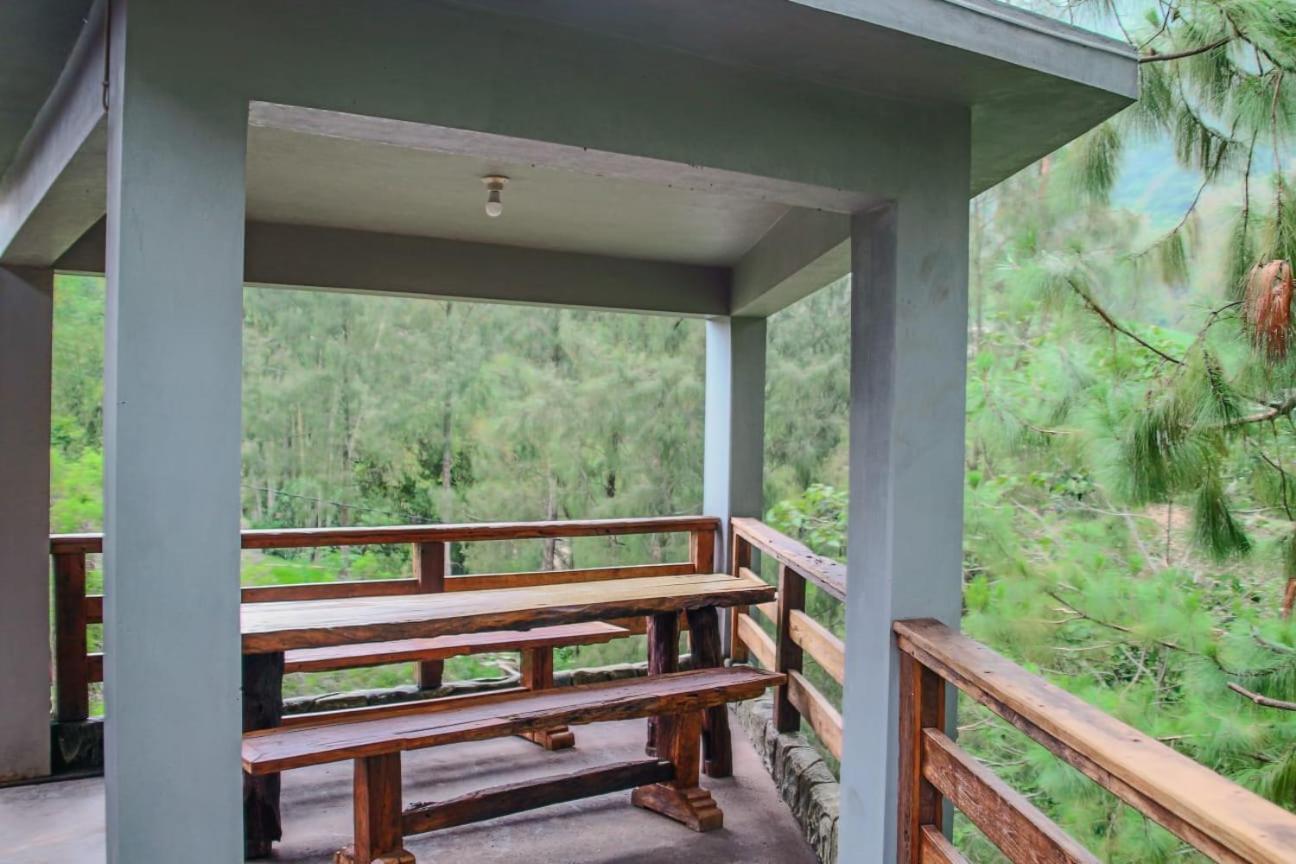 Omah Kayu Bromo Villa Ngadisari Exterior photo