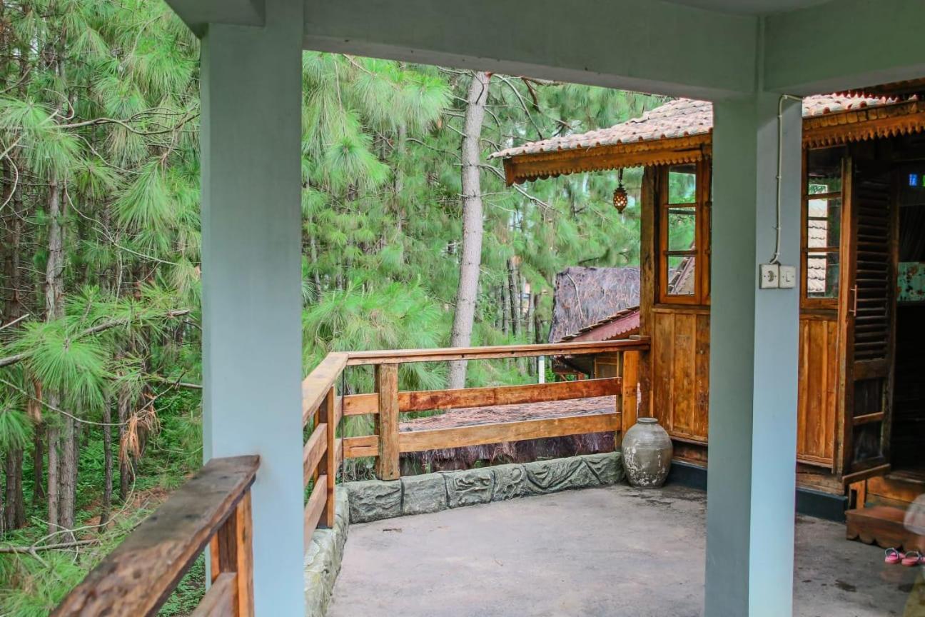Omah Kayu Bromo Villa Ngadisari Exterior photo