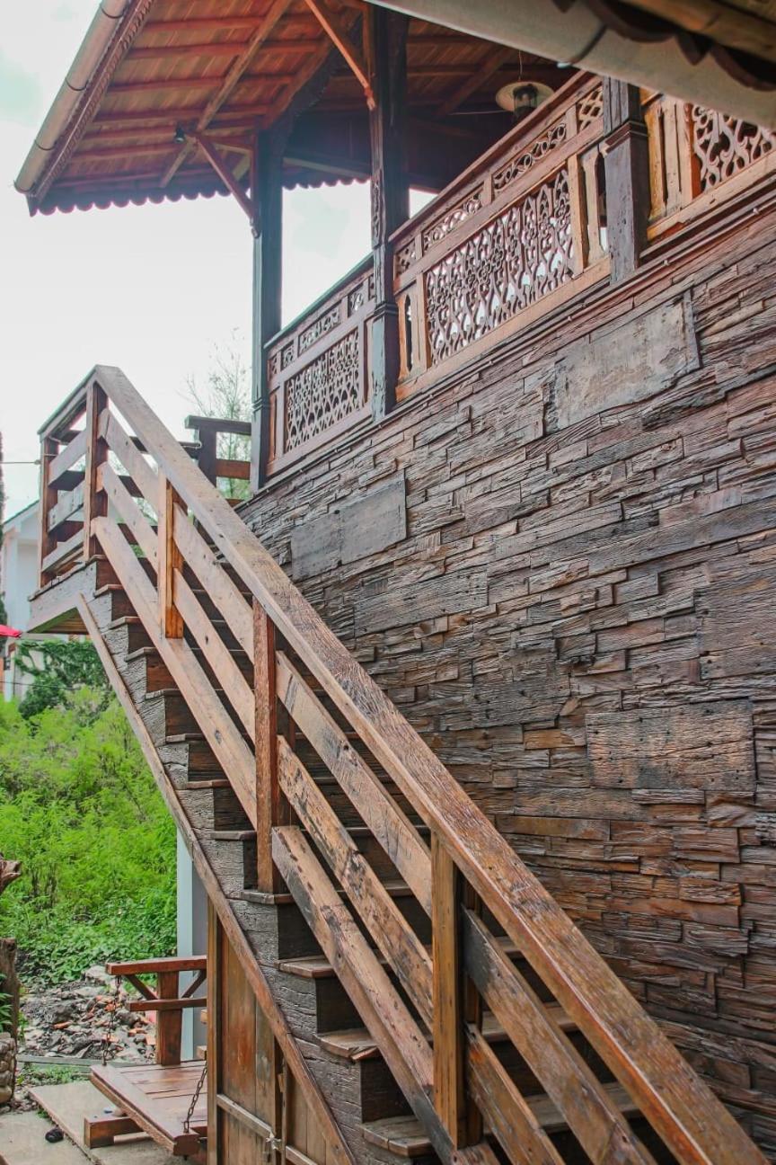 Omah Kayu Bromo Villa Ngadisari Exterior photo